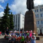 Памятник на площади Ленина